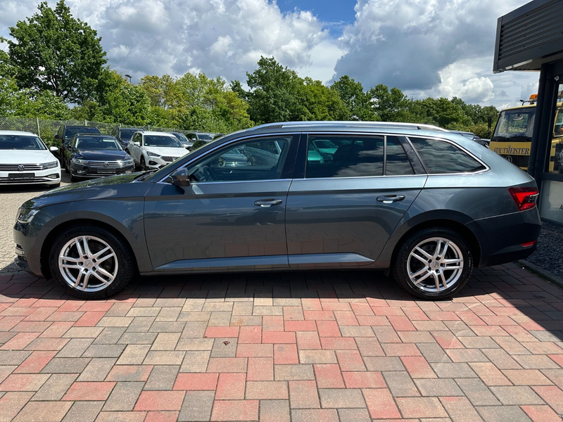 Skoda Superb 2.0 TDI Combi Style*MATRIX*ACC*VIRTUAL* — photo 6