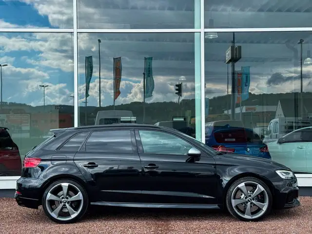 Audi RS3 view 14