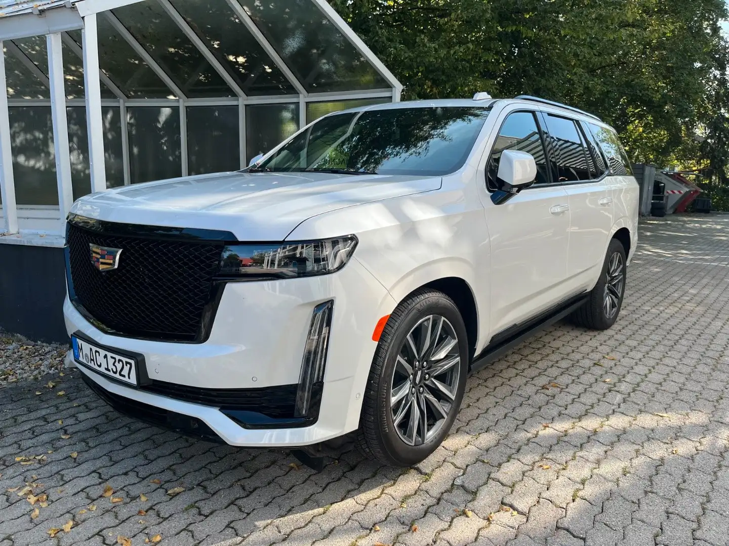 Cadillac Escalade Sport Platinum 6.2 V8  4x4 Weiß - 1