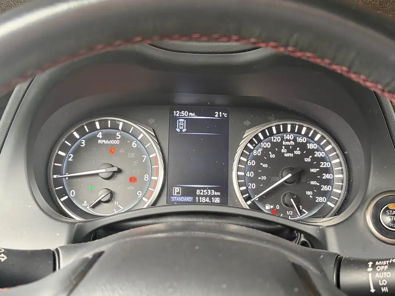 Infiniti Q50 снимка Infiniti Q50