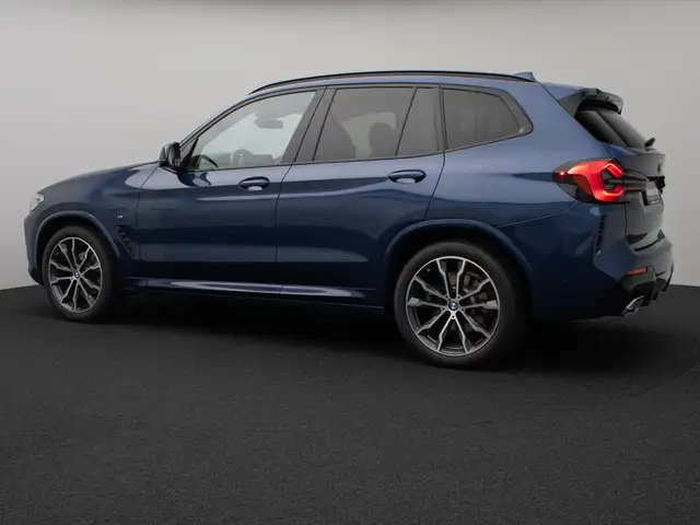 BMW X3 M view 10