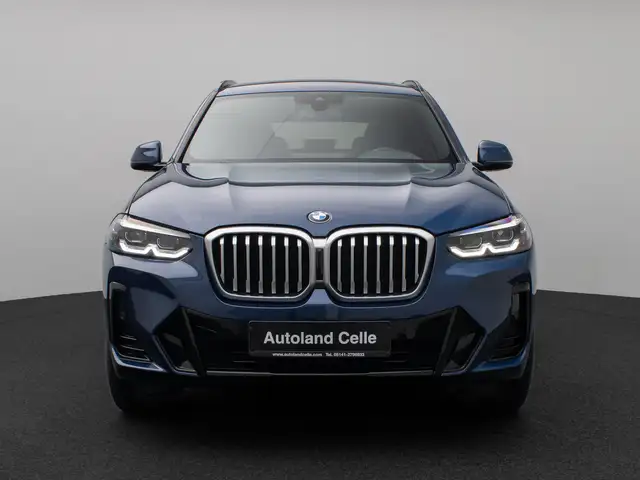 BMW X3 M view 2