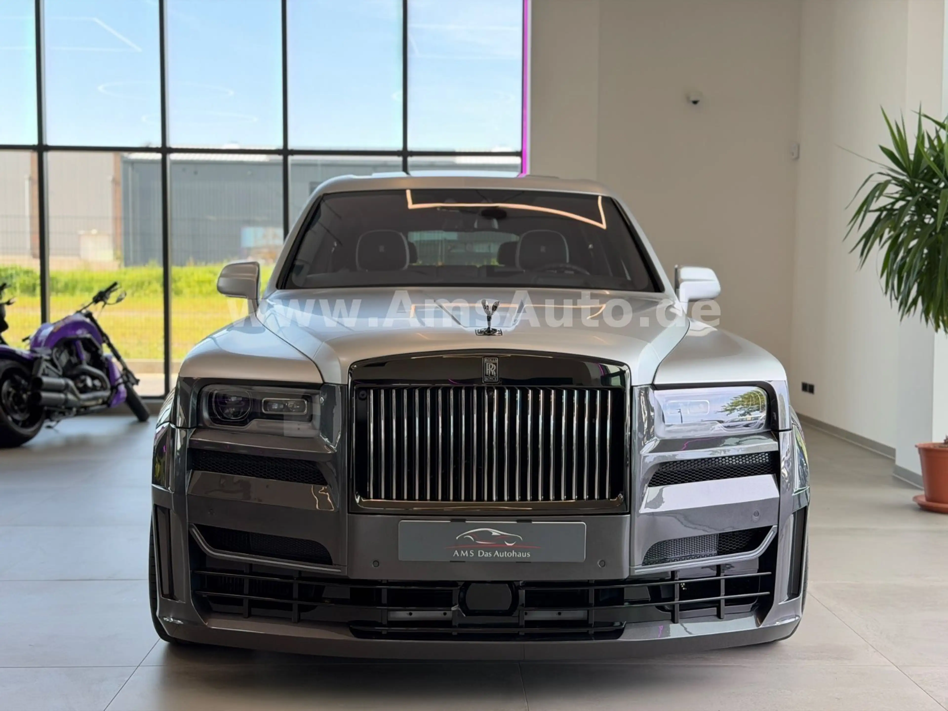 Rolls-Royce Cullinan Black Badge Novitec Overdo. RR Garantie — photo 3