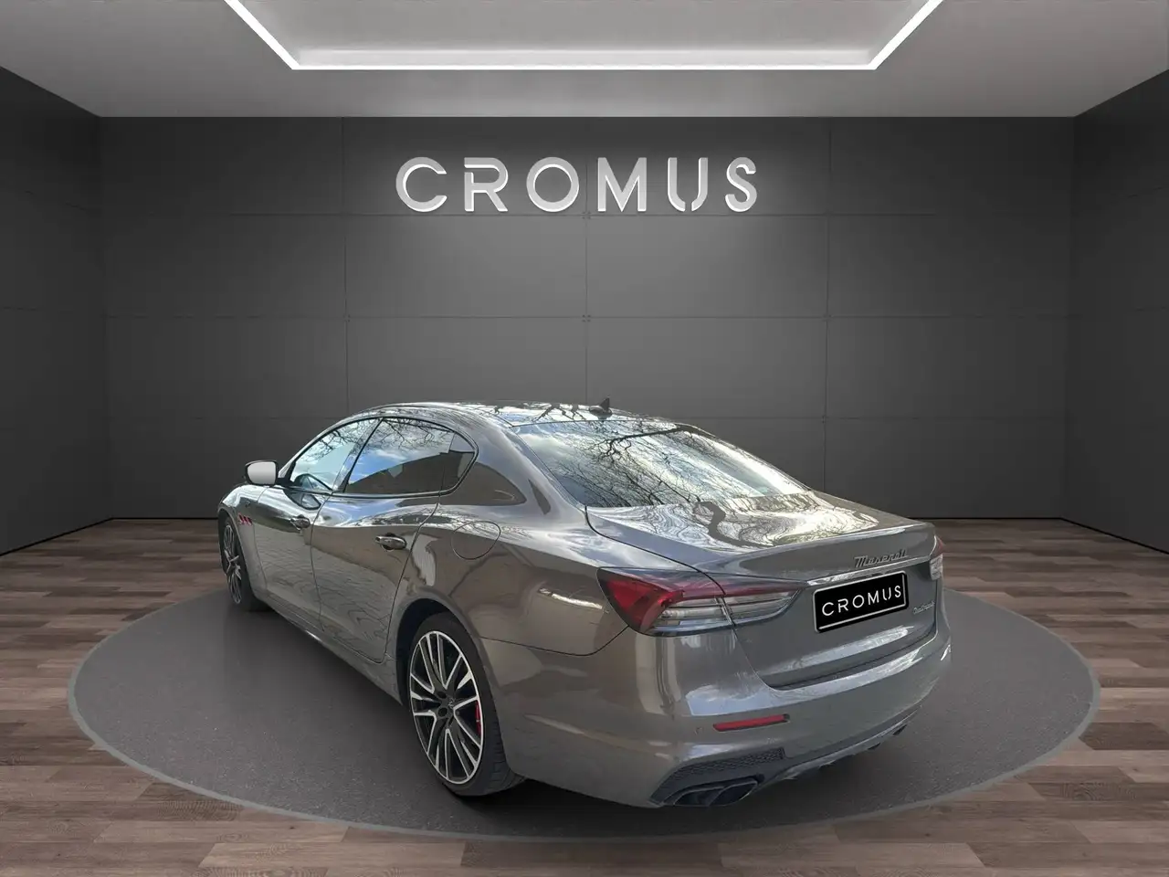 Maserati Quattroporte 2022