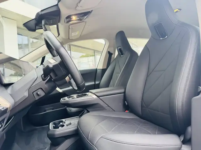 BMW Ix view 8