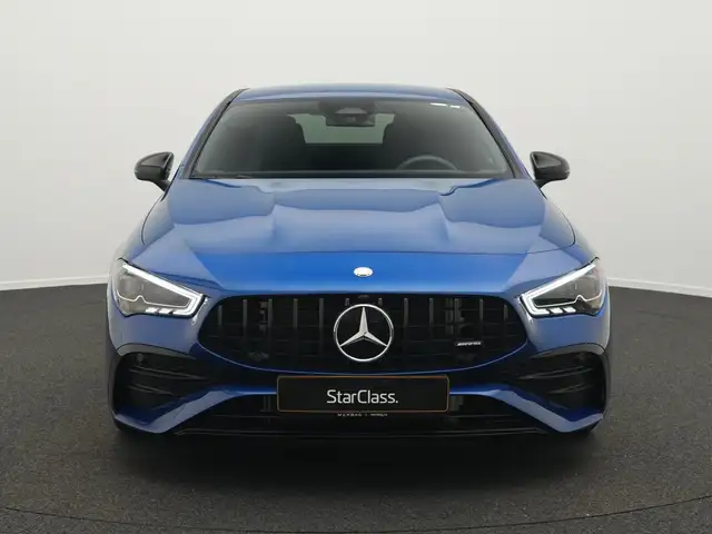 Mercedes-Benz Cla view 2