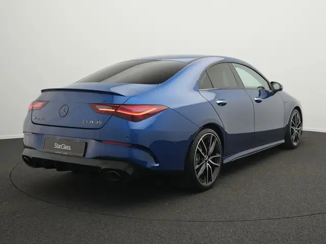 Mercedes-Benz Cla view 3