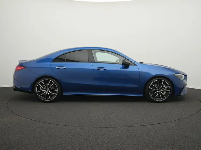 Mercedes-Benz Cla view 5