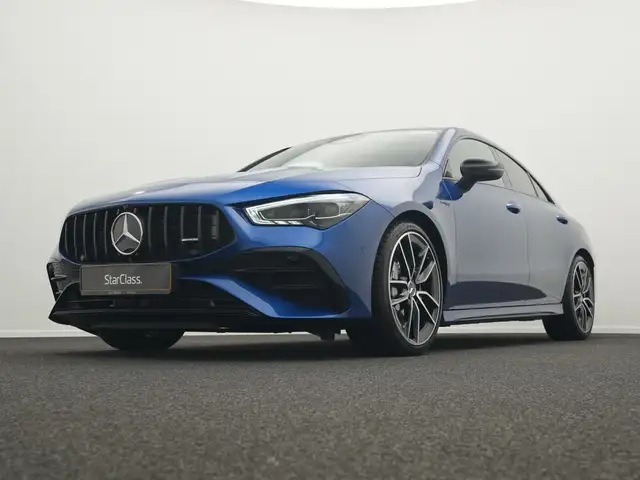 Mercedes-Benz Cla view 10