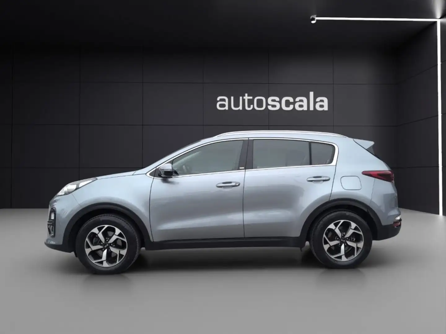 Kia Sportage 1.6 CRDI 115 CV 2WD Mild Hybrid Business Class Argento - 2