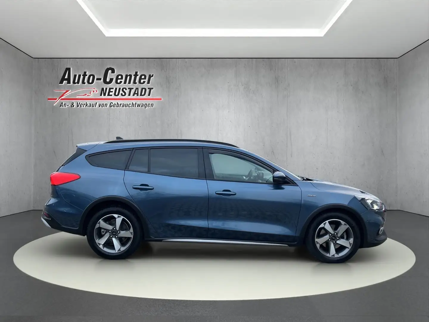 Ford Focus Turnier Active KAMERA/DAB+/APPLECARPLAY Blau - 2