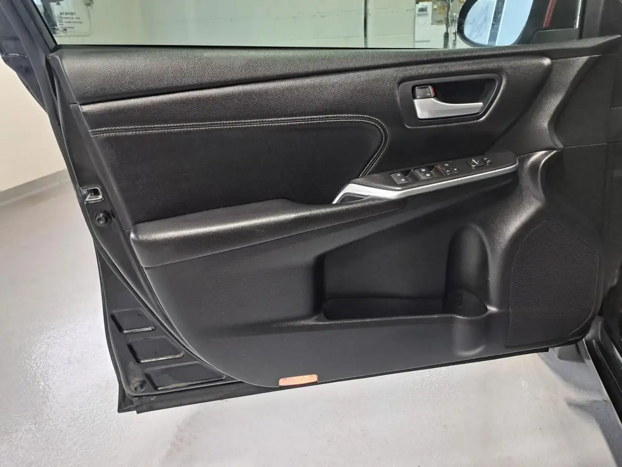 Toyota Camry снимка Toyota Camry