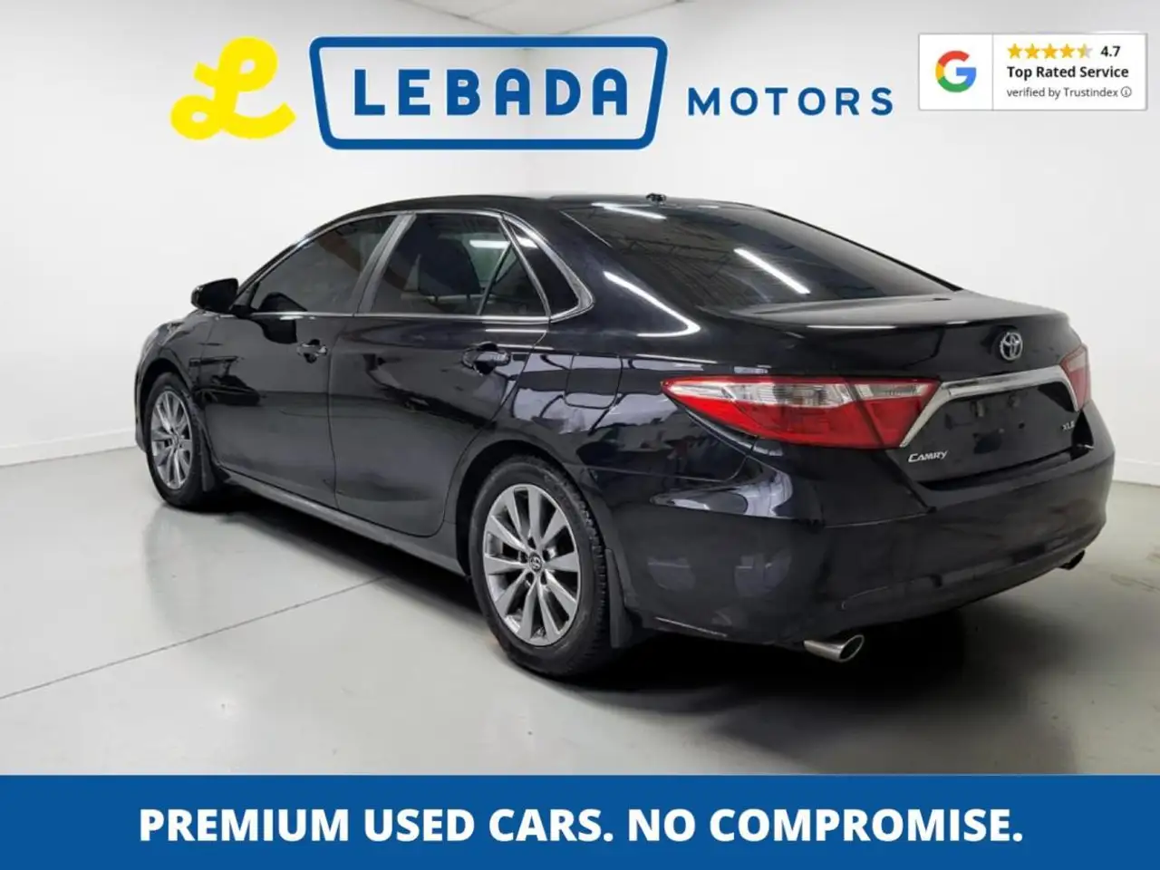 Toyota Camry снимка Toyota Camry