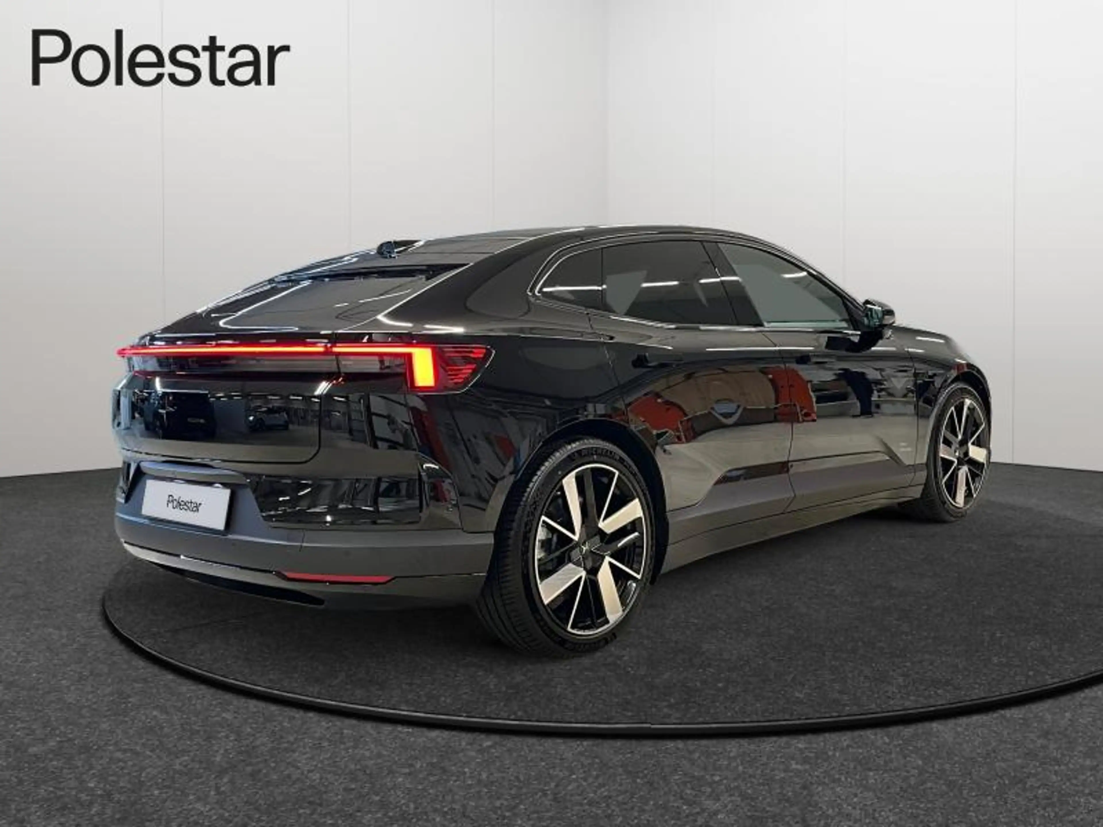 Polestar 4 LRDM / PRIME — photo 3