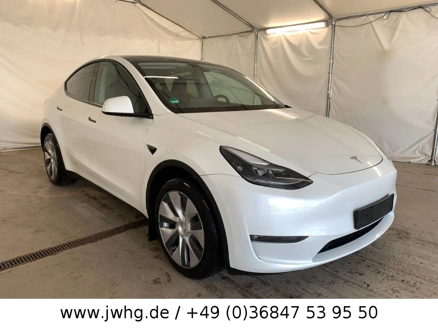 Tesla Model Y Long Range AWD 79 kWh Wärmep Autopilot-3 Weiß - 2
