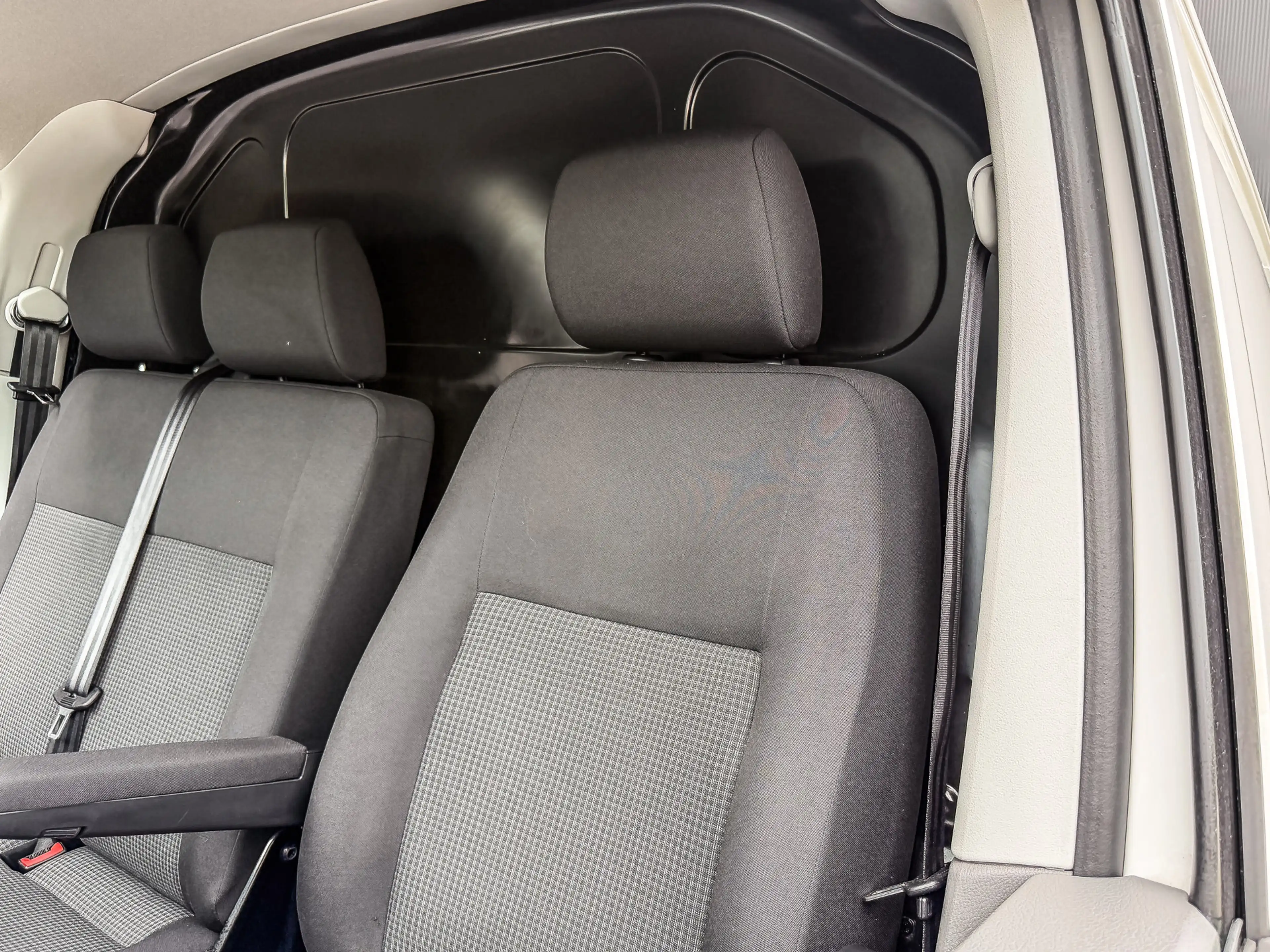 Volkswagen Transporter 2.0 TDI 204PK DSG 4Motion Bestelwagen L2H1 | 2X SC — photo 18