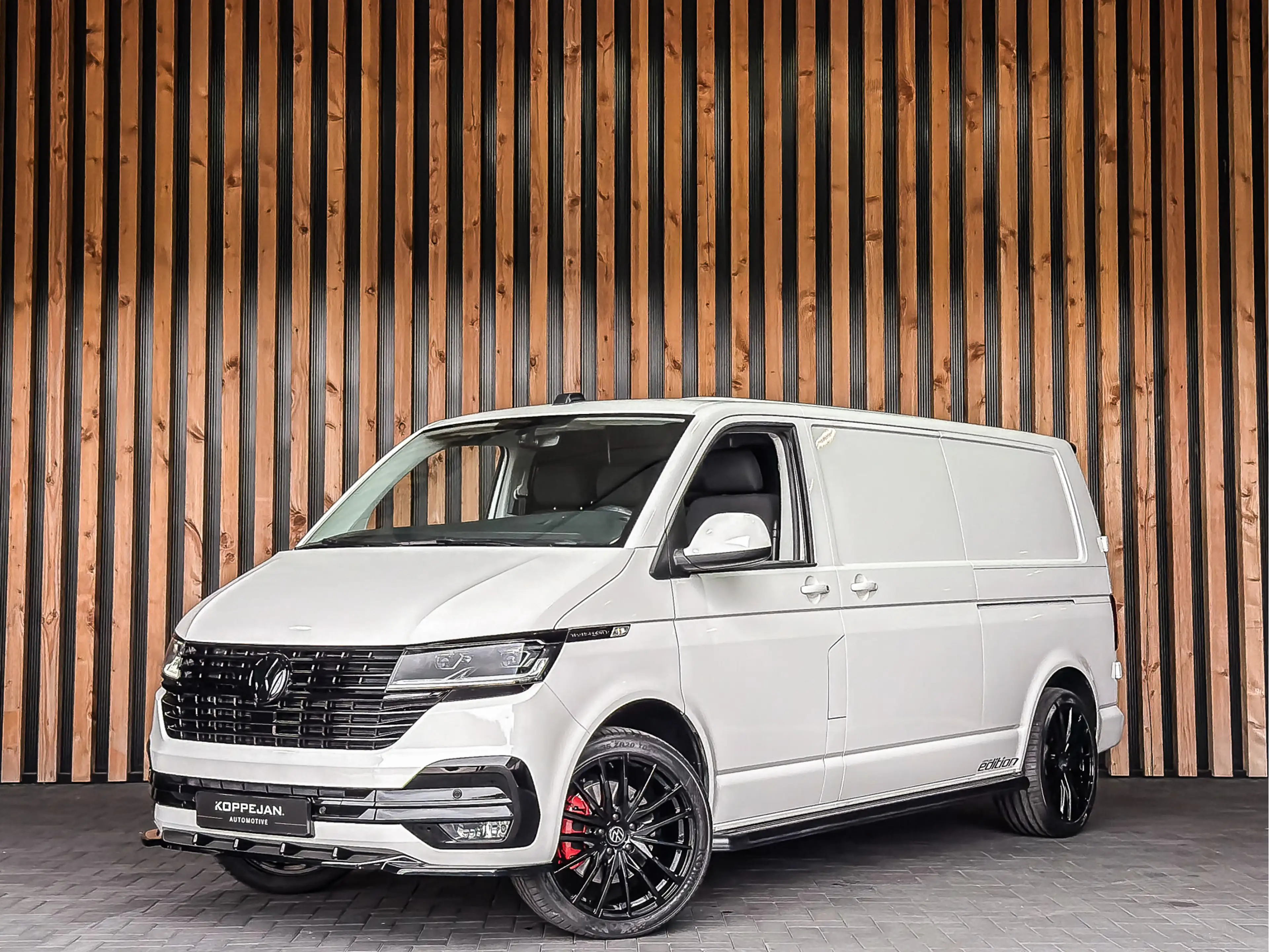 Volkswagen Transporter 2.0 TDI 204PK DSG 4Motion Bestelwagen L2H1 | 2X SC — photo 2