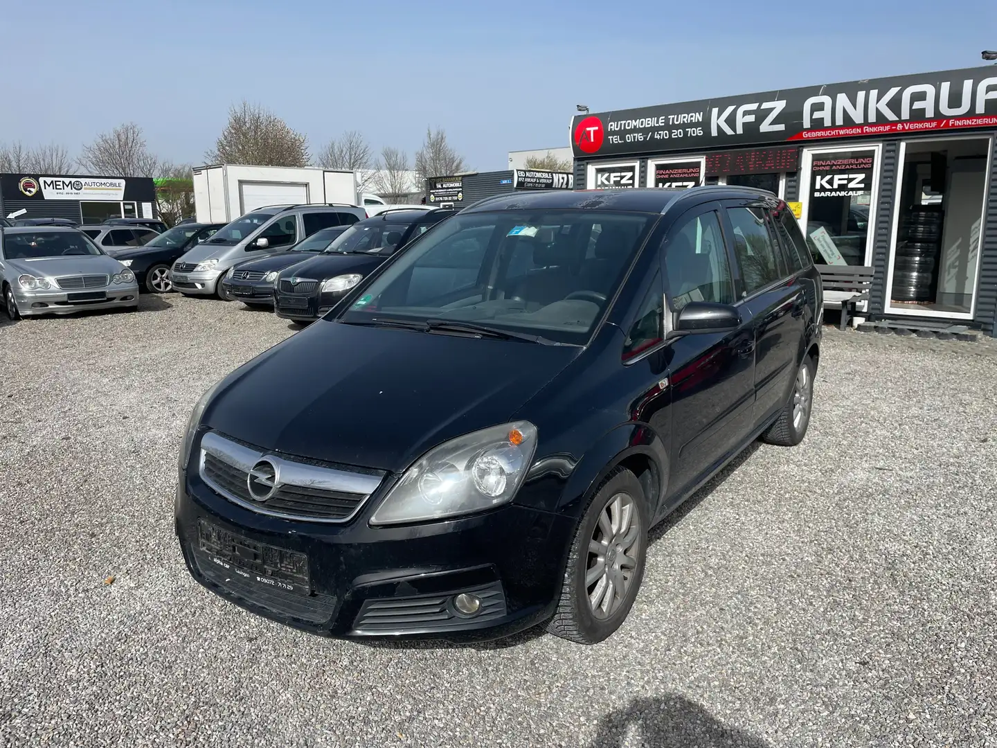 Opel Zafira Basis 1.9 Diesel!! Klimaanlage Schwarz - 1