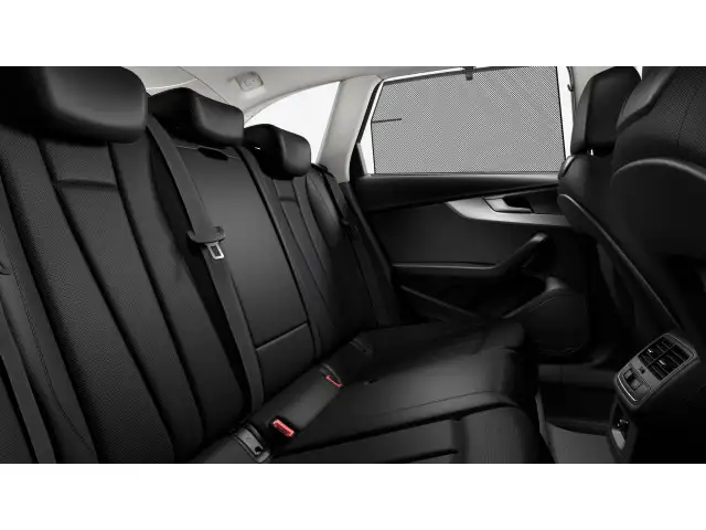Audi A4 view 9