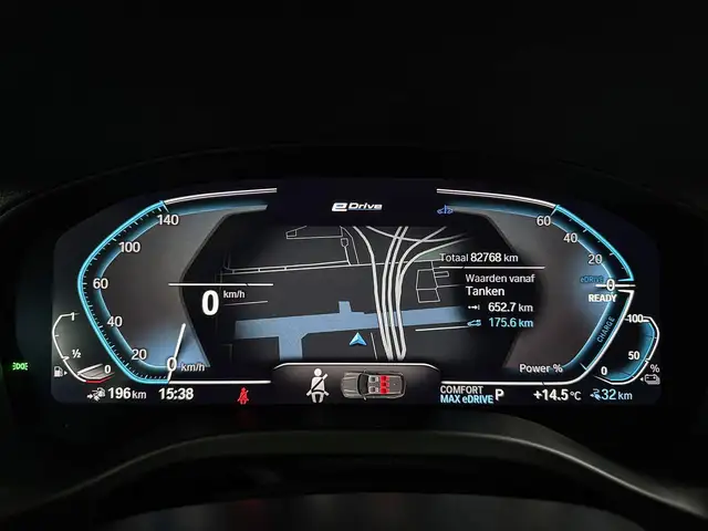 BMW X3 view 12
