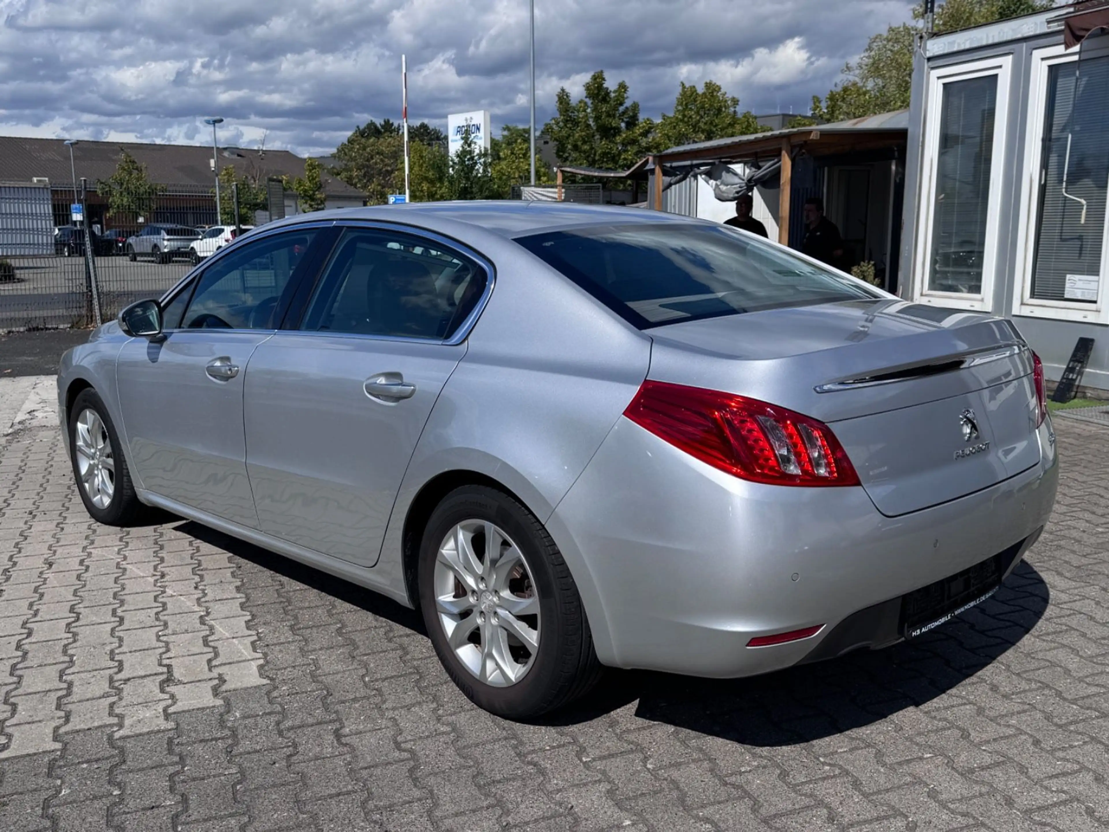 Peugeot 508 2.0 HDi Allure — photo 6