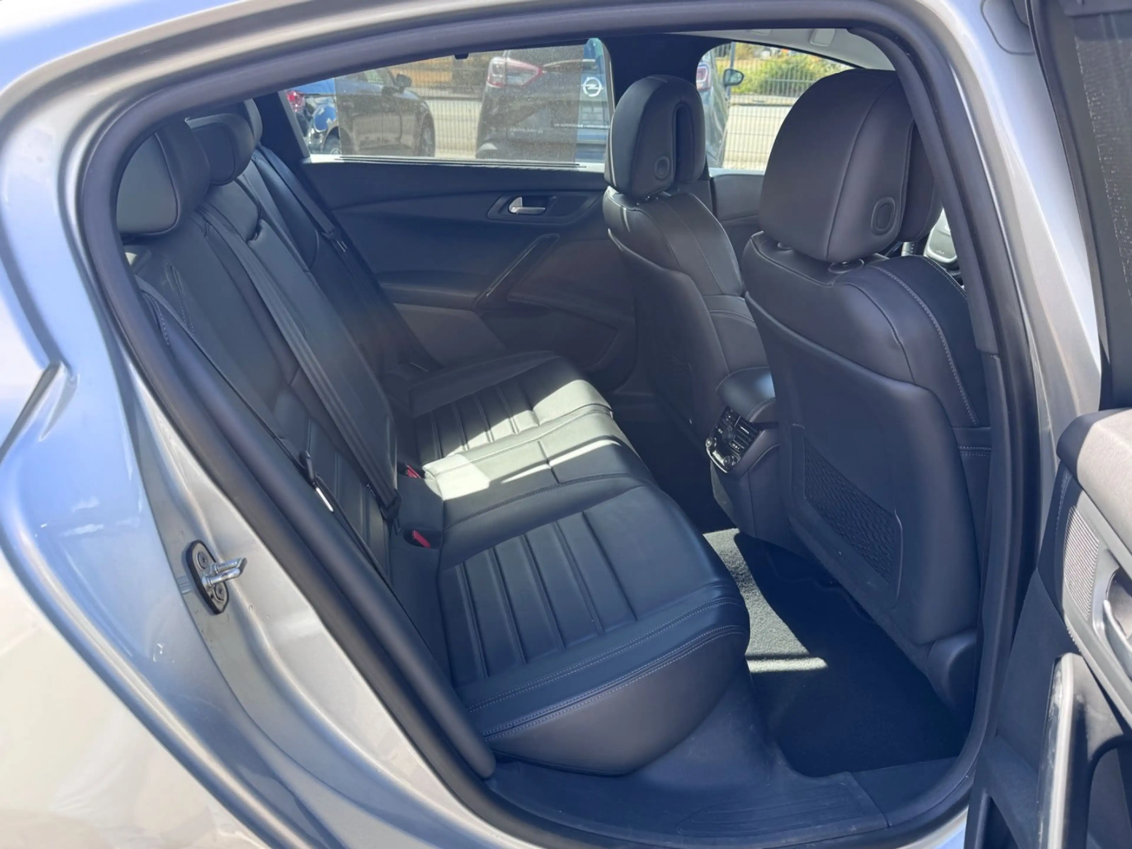 Peugeot 508 2.0 HDi Allure — photo 13