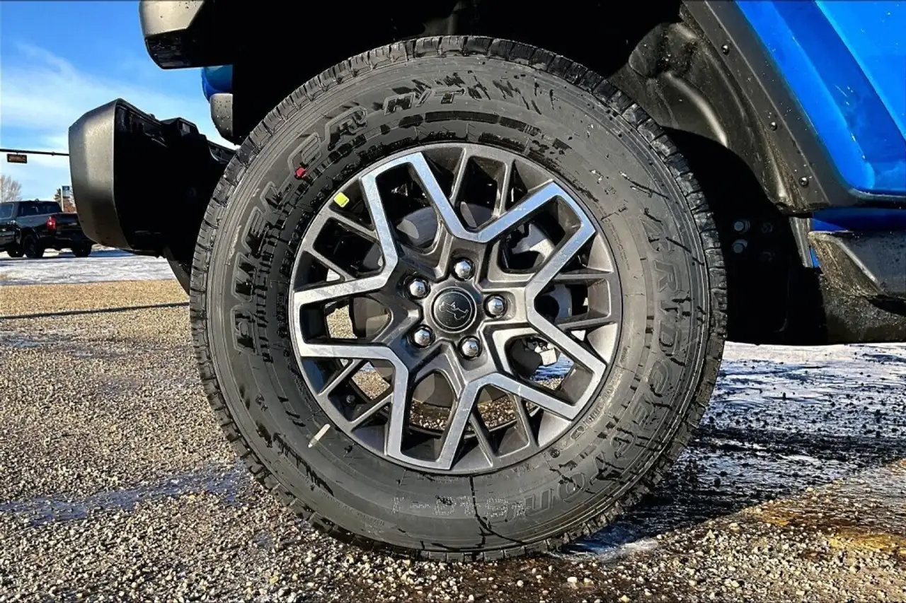 Jeep Wrangler снимка Jeep Wrangler