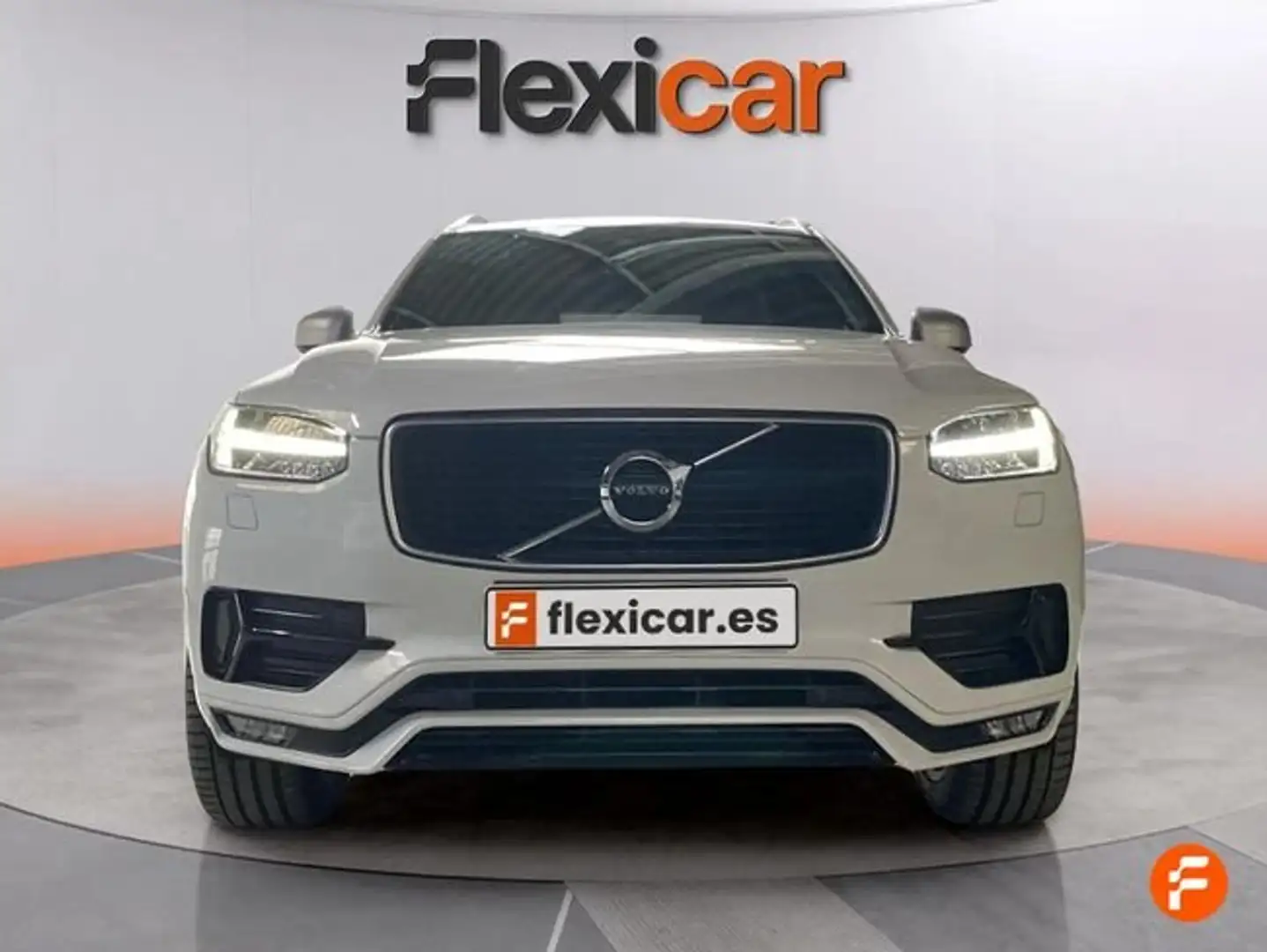 Volvo XC90 D5 R-Design B AWD 235 Aut. Blanco - 2