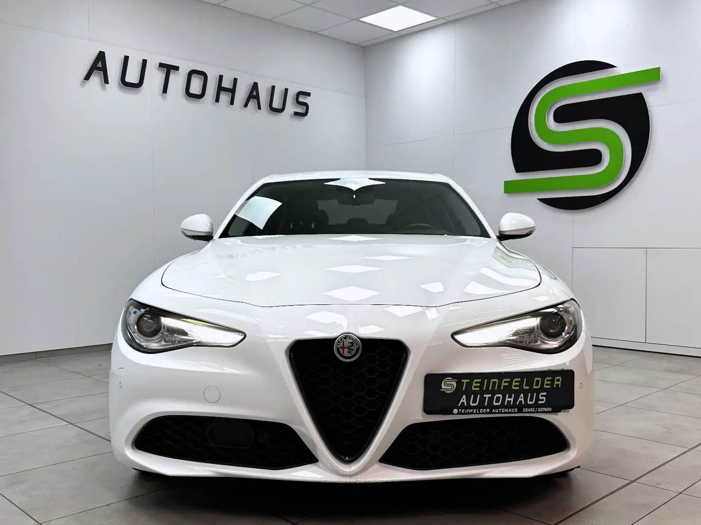 Alfa Romeo Giulia 2.2 Sprint / KAMERA / ACC / BI-XENON Blanc - 2