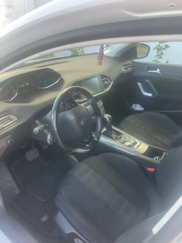 Peugeot 308 308 — photo 5