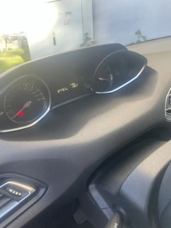 Peugeot 308 308 — photo 6