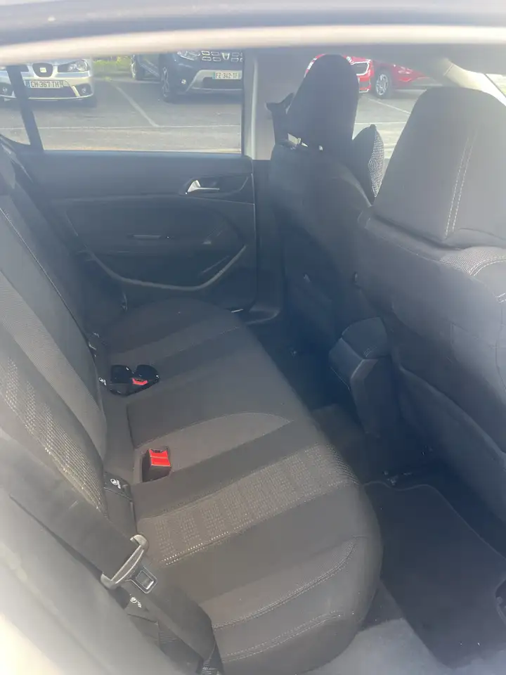 Peugeot 308 308 — photo 4