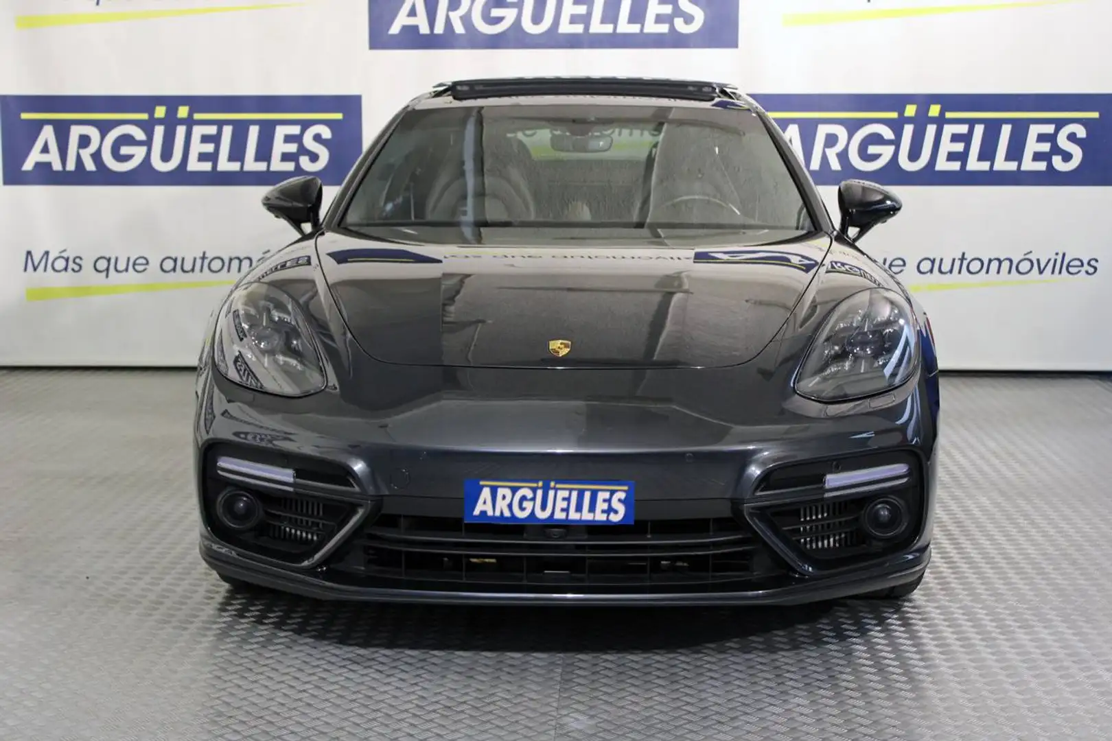 Porsche Panamera Turbo S E-Hybrid 680cv Gris - 2