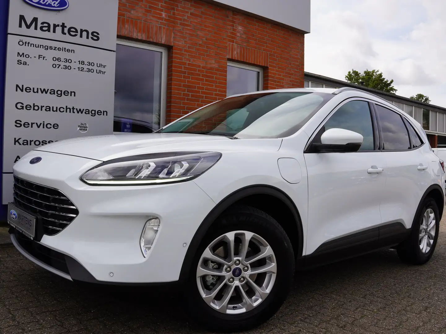Ford Kuga PHEV Titanium 2,5L 225PS Automatik | AHK , Weiß - 1