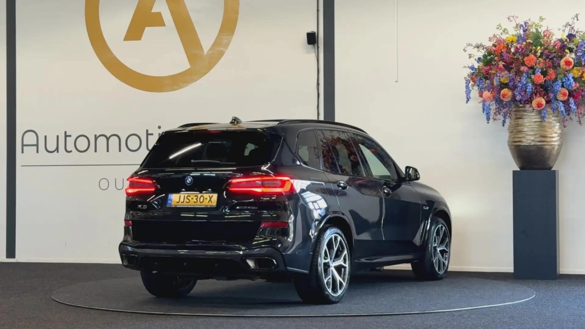 BMW X5 xDrive45e High Exec M-SPORT | HUD | SKYLOUNGE | 4- Negro - 2