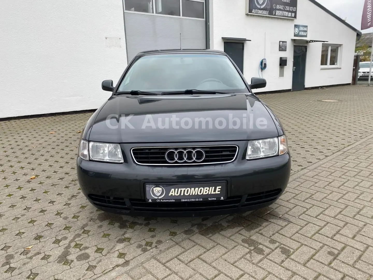 Audi A3 1.6 3-trg. Klimaautomatik Schwarz - 2