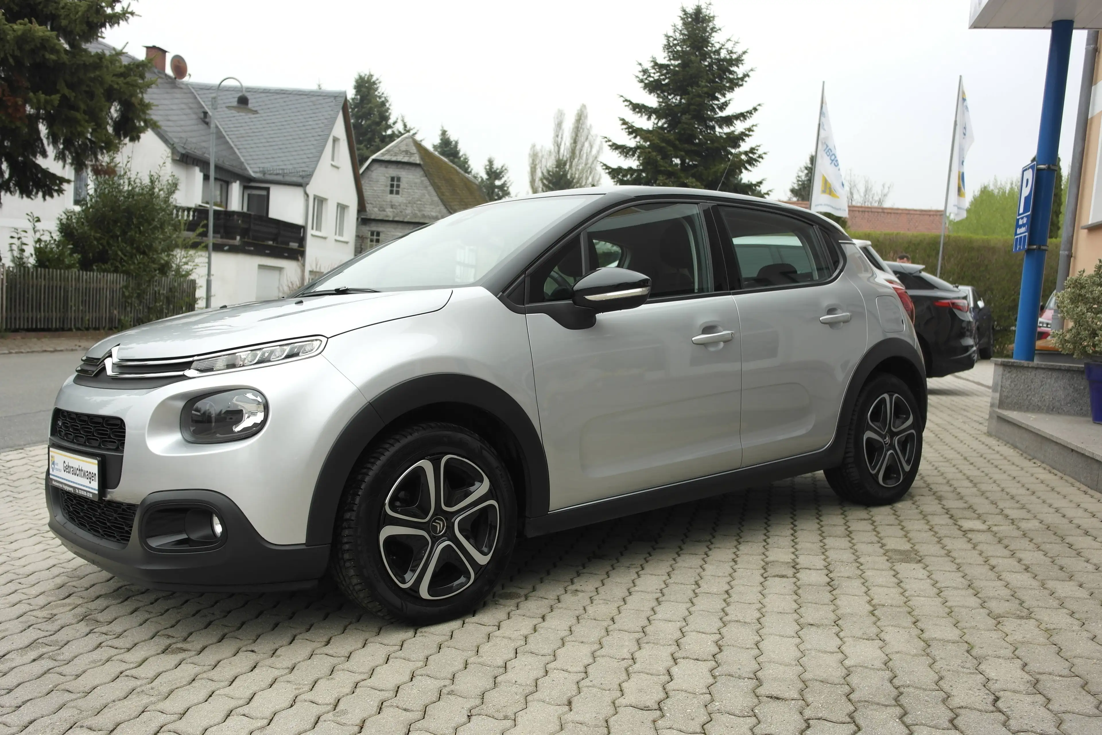 Citroen C3 Shine, Tempomat, Klimaautomatik — photo 5