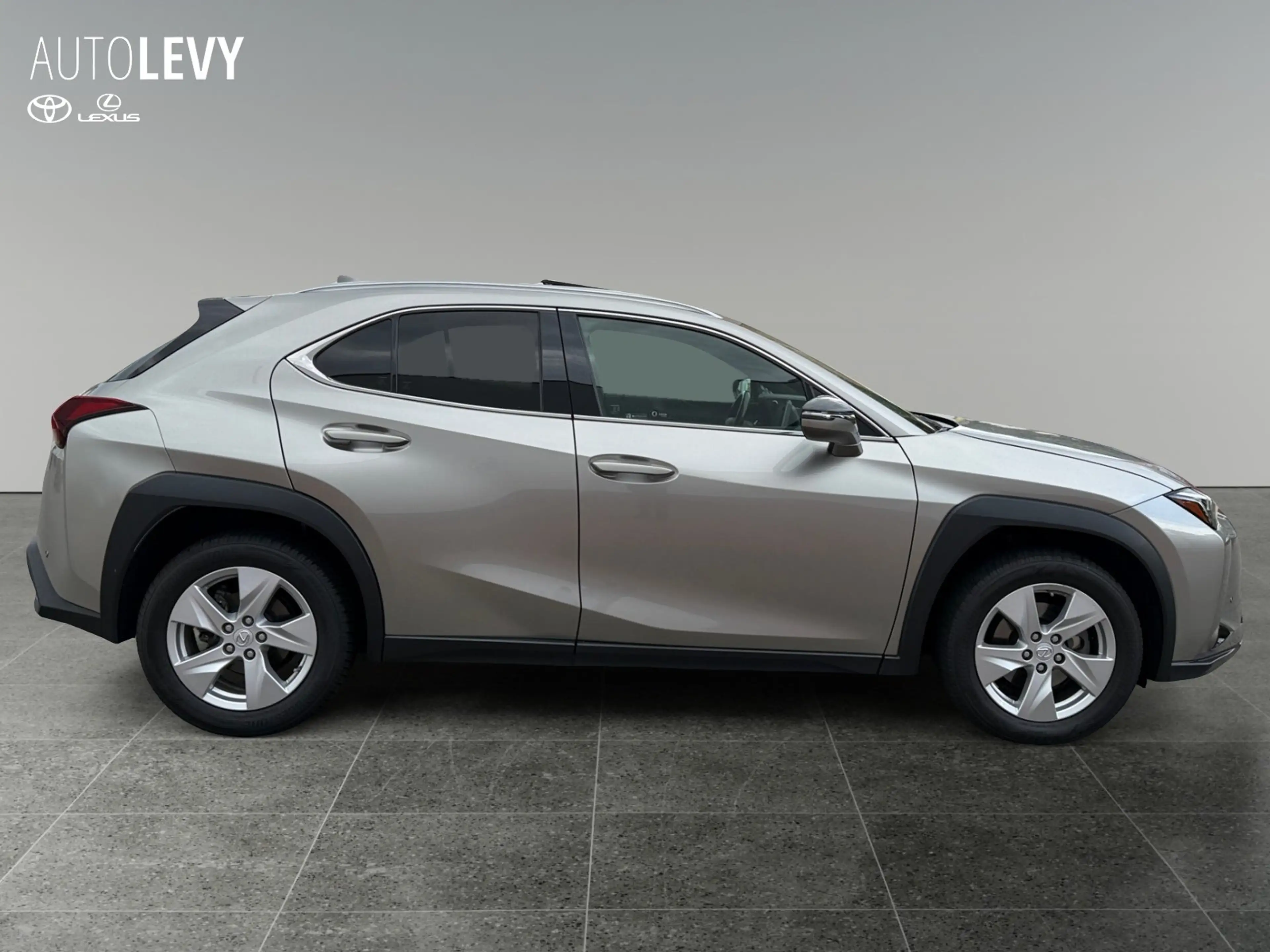 Lexus UX 250h UX 250 h Executive Schiebedach*Sitzhzg*CarPlay — photo 6