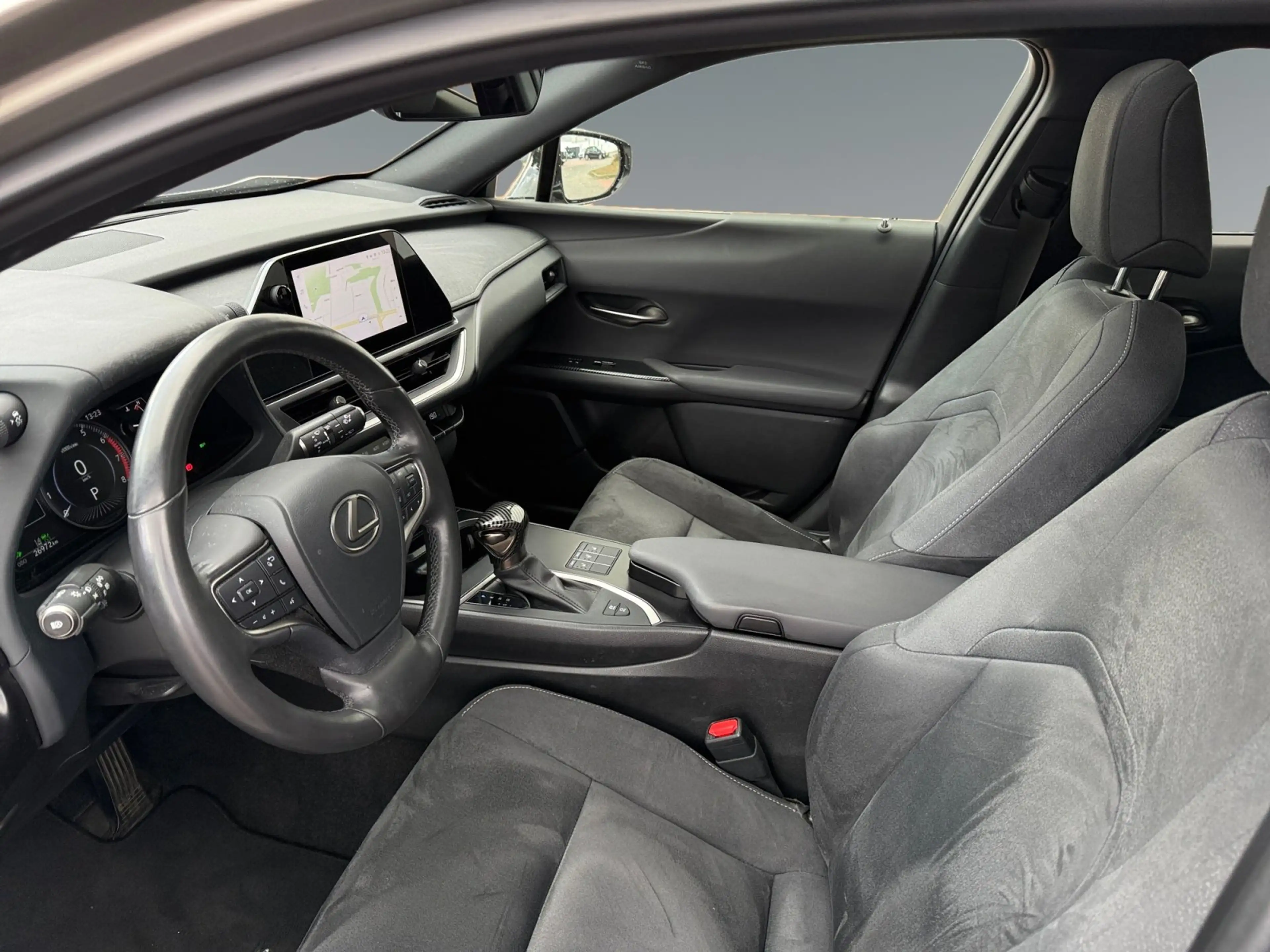 Lexus UX 250h UX 250 h Executive Schiebedach*Sitzhzg*CarPlay — photo 9