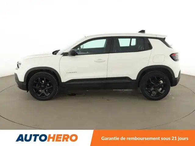 Jeep Avenger view 3
