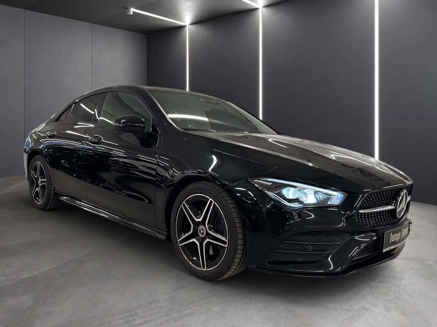 Mercedes-Benz CLA 200 AMG Line LED*Night-Paket*MBUX*Ambiente Schwarz - 2