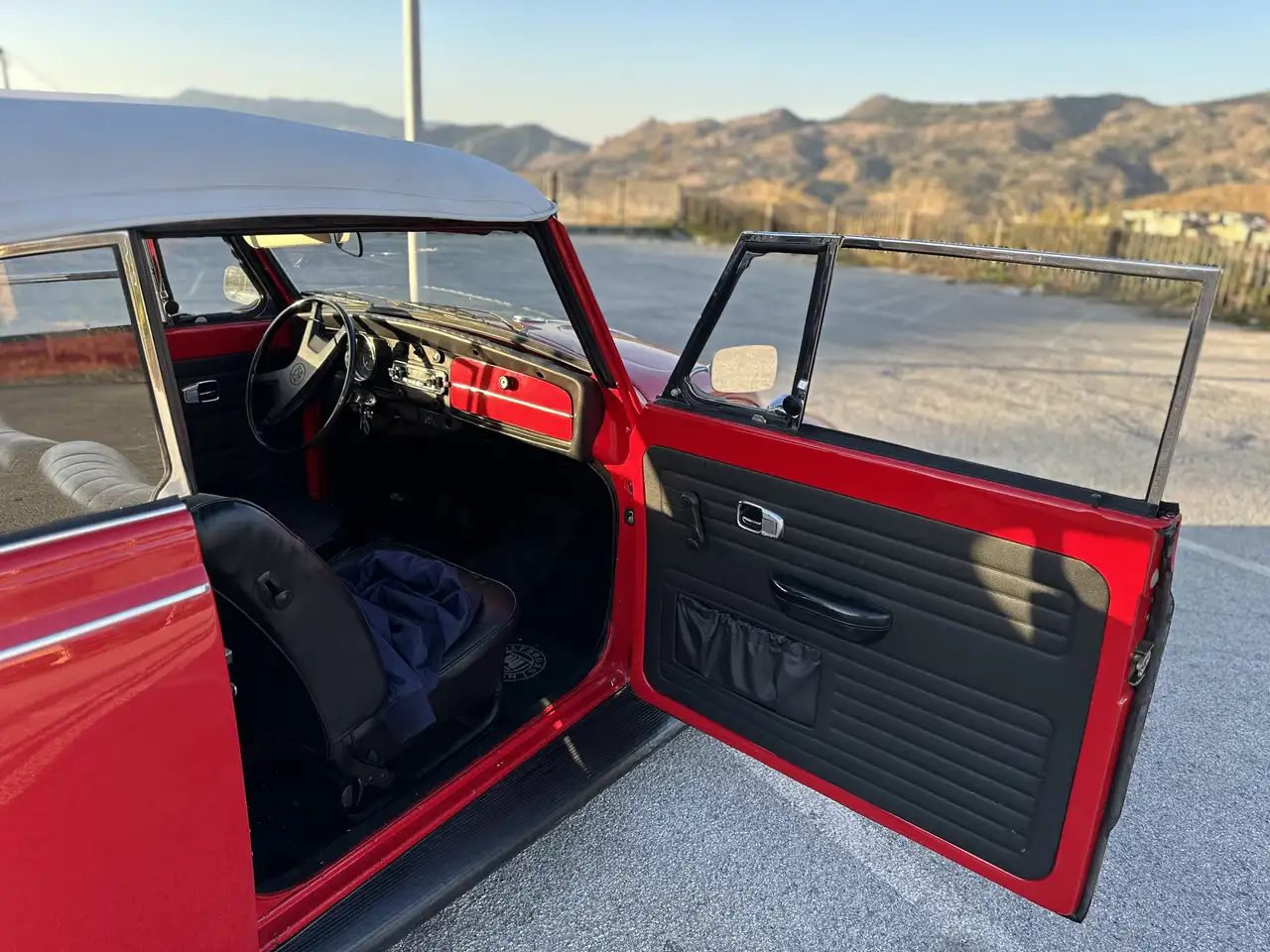Volkswagen Maggiolino Karmann 1500 Cabrio, foto 4