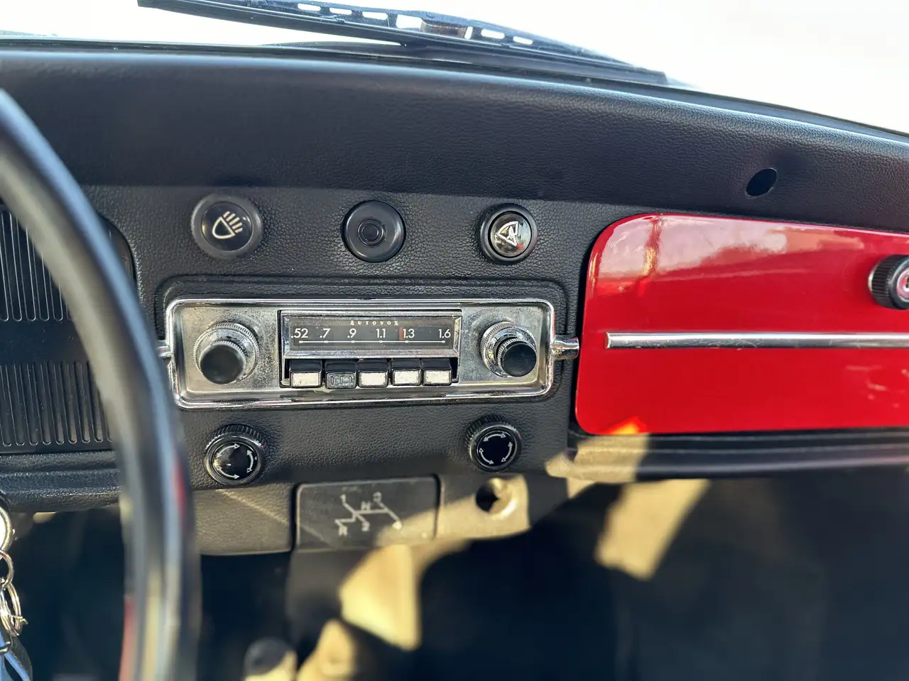 Volkswagen Maggiolino Karmann 1500 Cabrio, foto 6
