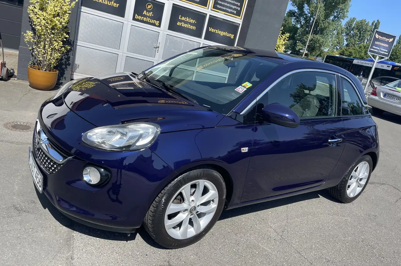 Opel Adam