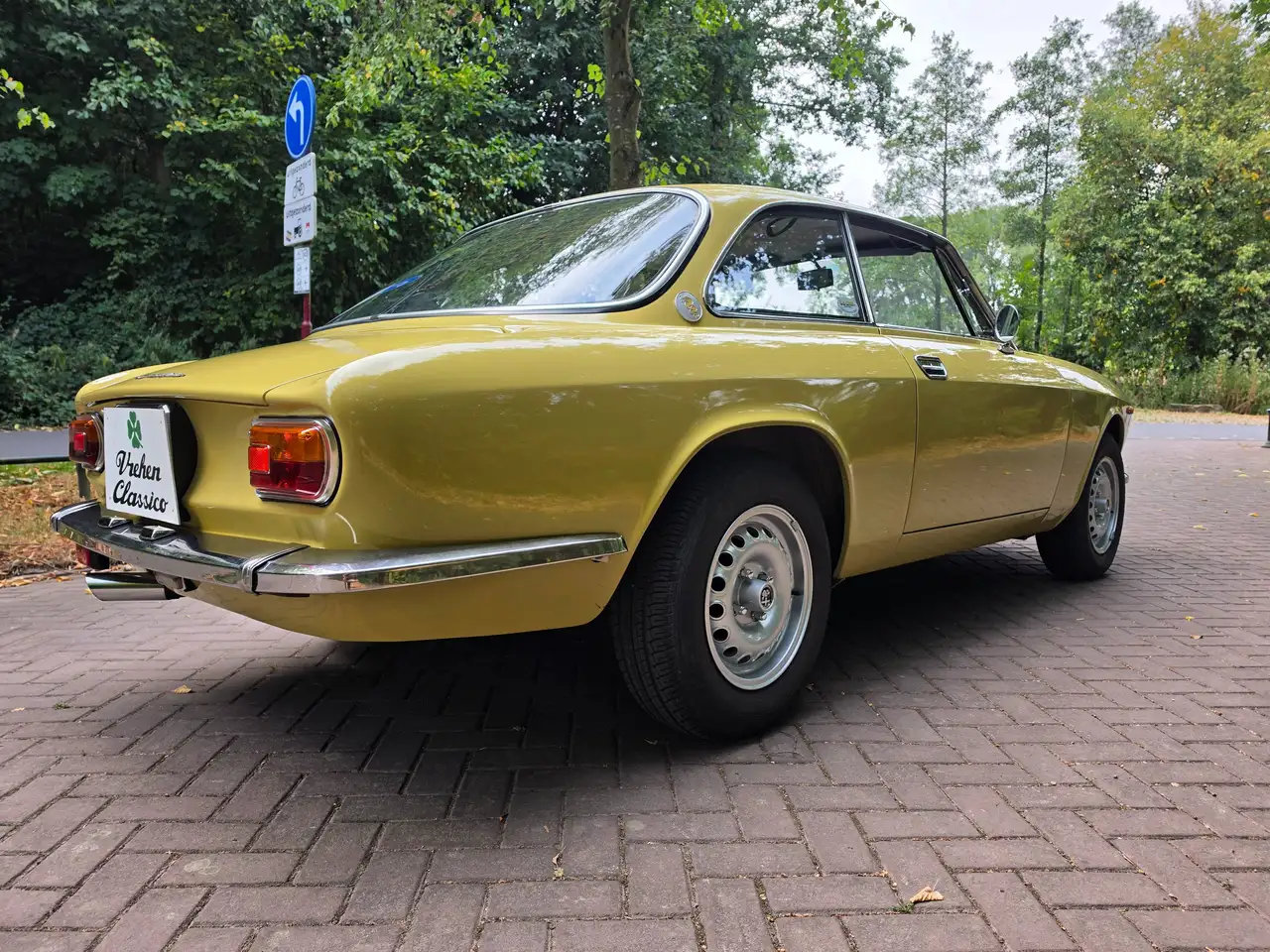 Alfa Romeo GT 1300 Junior v.v. 1600 motor !, foto 6