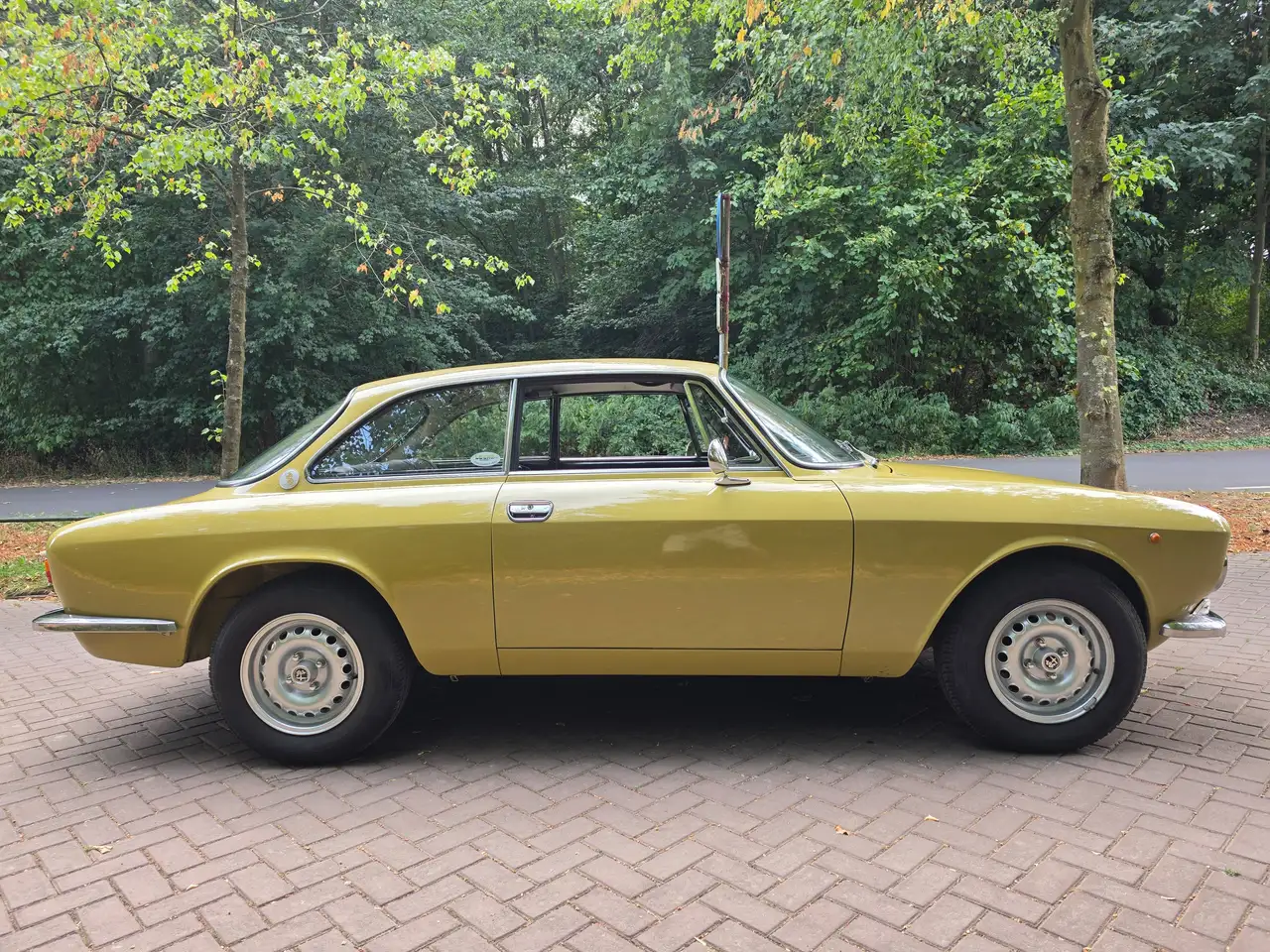 Alfa Romeo GT 1300 Junior v.v. 1600 motor !, foto 5