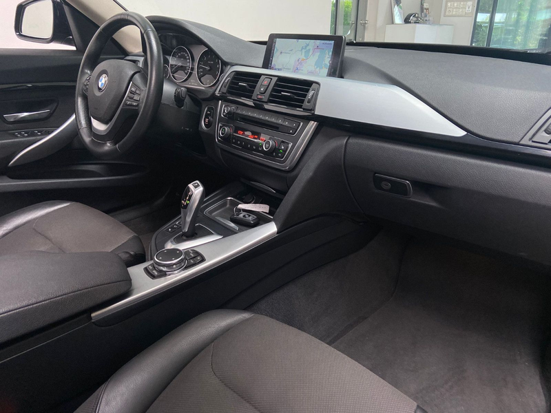BMW 320 Panorama 360Kamera AHK HUD — photo 14