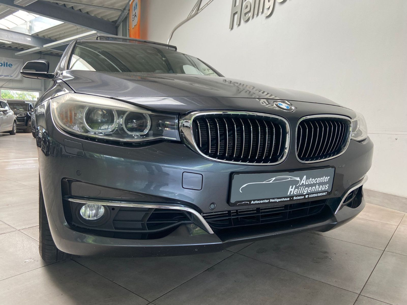 BMW 320 Panorama 360Kamera AHK HUD