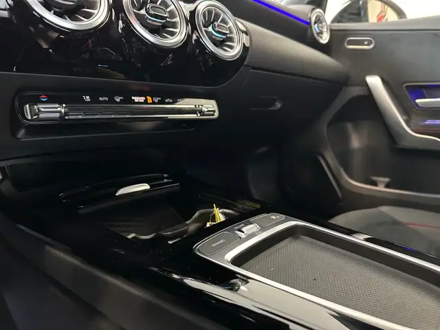 Mercedes-Benz A-Class view 13