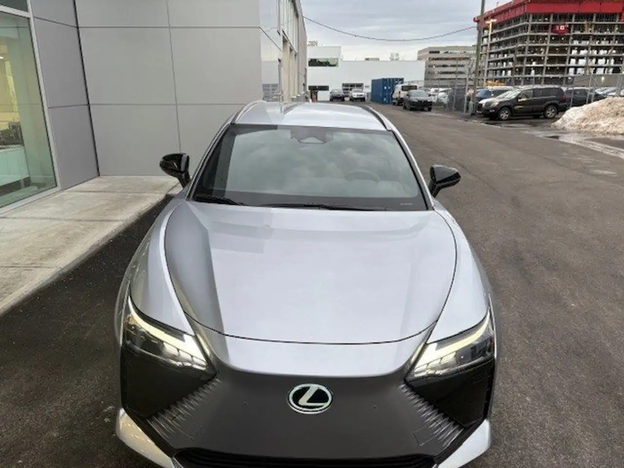 Lexus RZ снимка Lexus RZ
